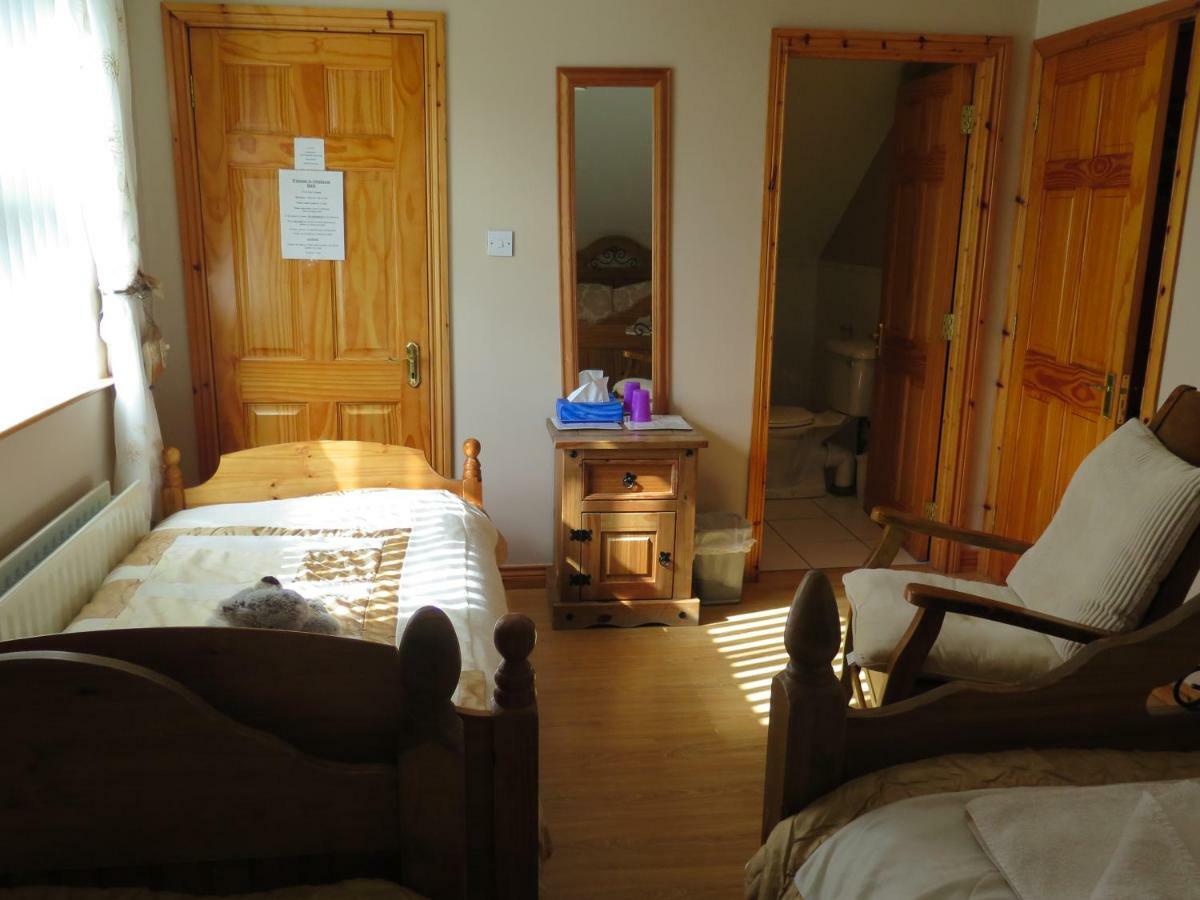 Glen Haven Bed And Breakfast Ballycastle Exteriör bild